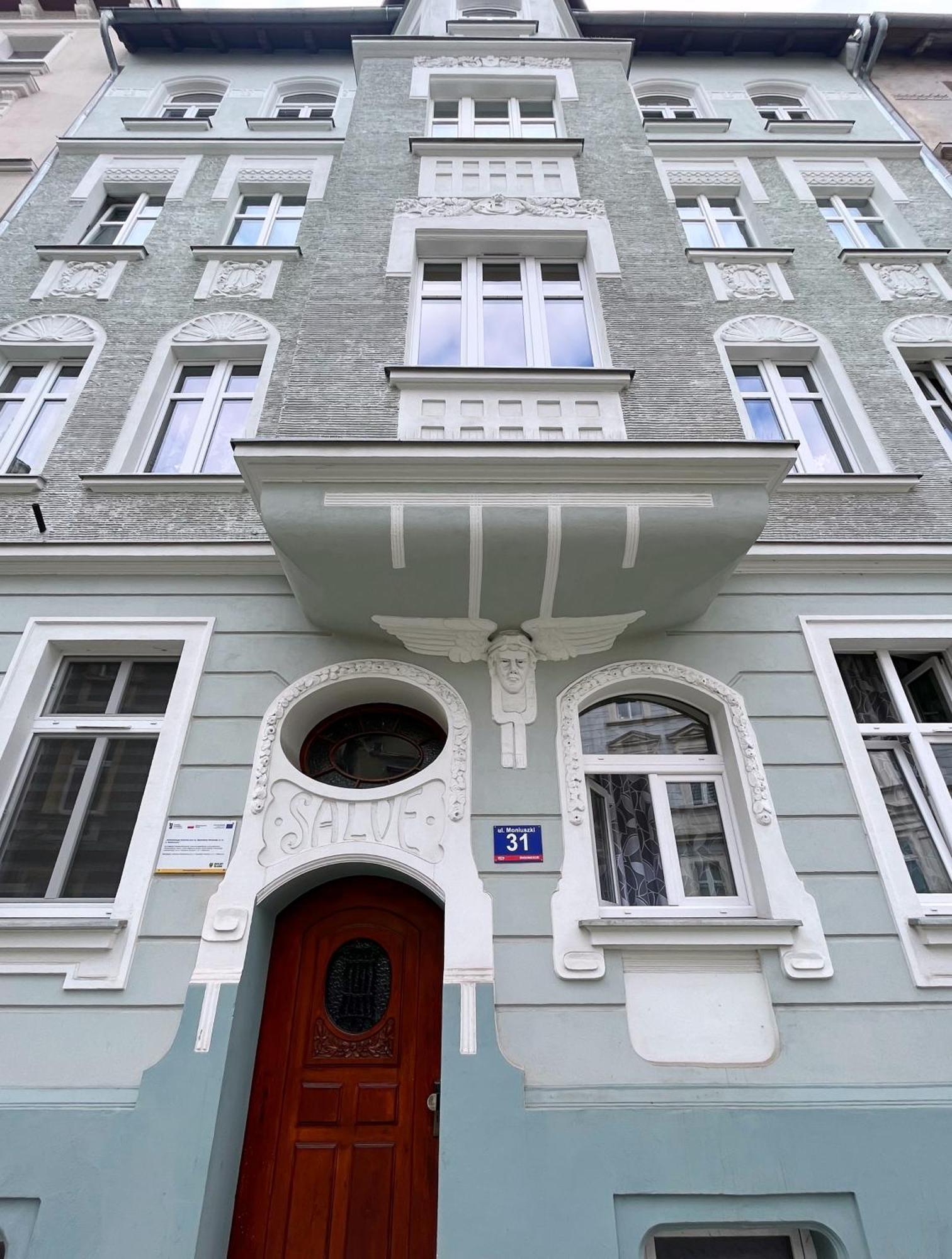 Apartament Gwarek Wałbrzych Exteriör bild
